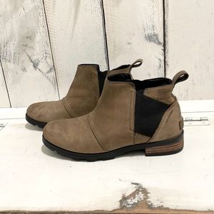 Sorel Brown Booties size 7 1/2